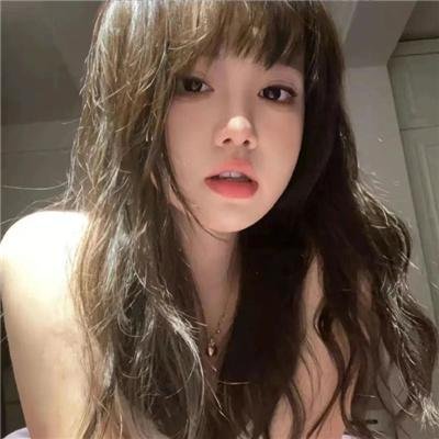 女主角